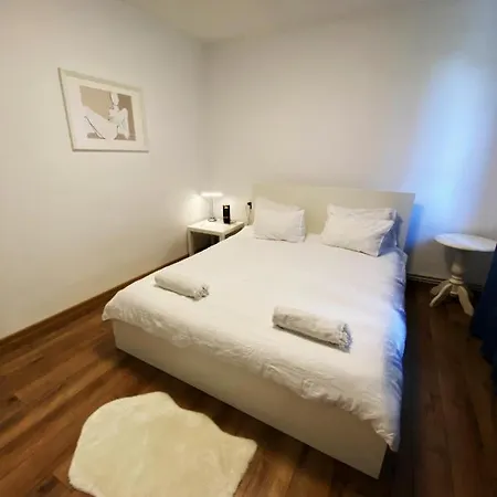 Peles Apartment&piano Daire Kaloşvar