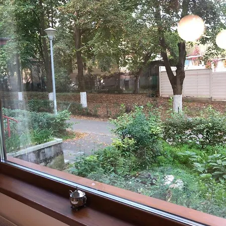 Peles Green Apartment 10 Min Walk To Untold 클루지나포카