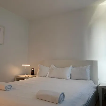 Peles Apartment&piano *